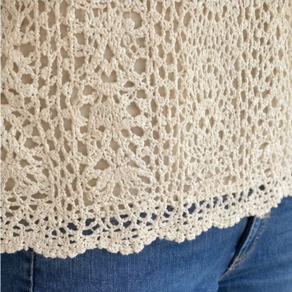 Emerald Wrap Blouse - Picture 6 of 6